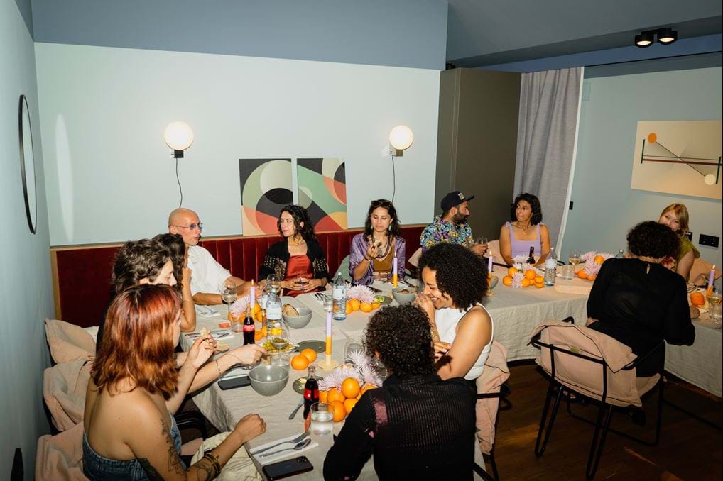 <div class="b_focusTextLarge" id="isPasted">© Amelie Sachs.</div>