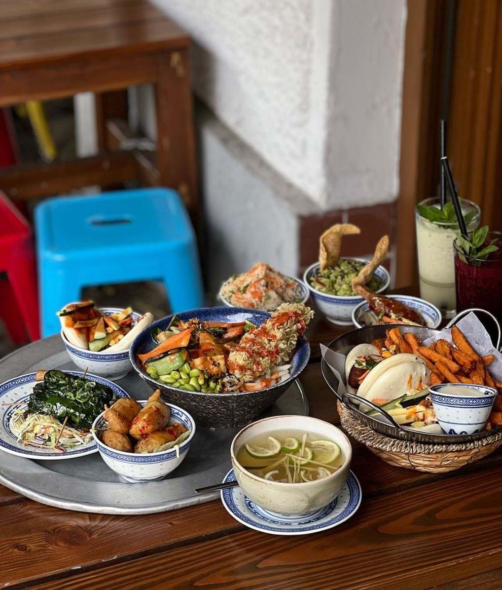 <p>1990 Vegan Living &ndash; Vietnamesische K&uuml;che.</p>