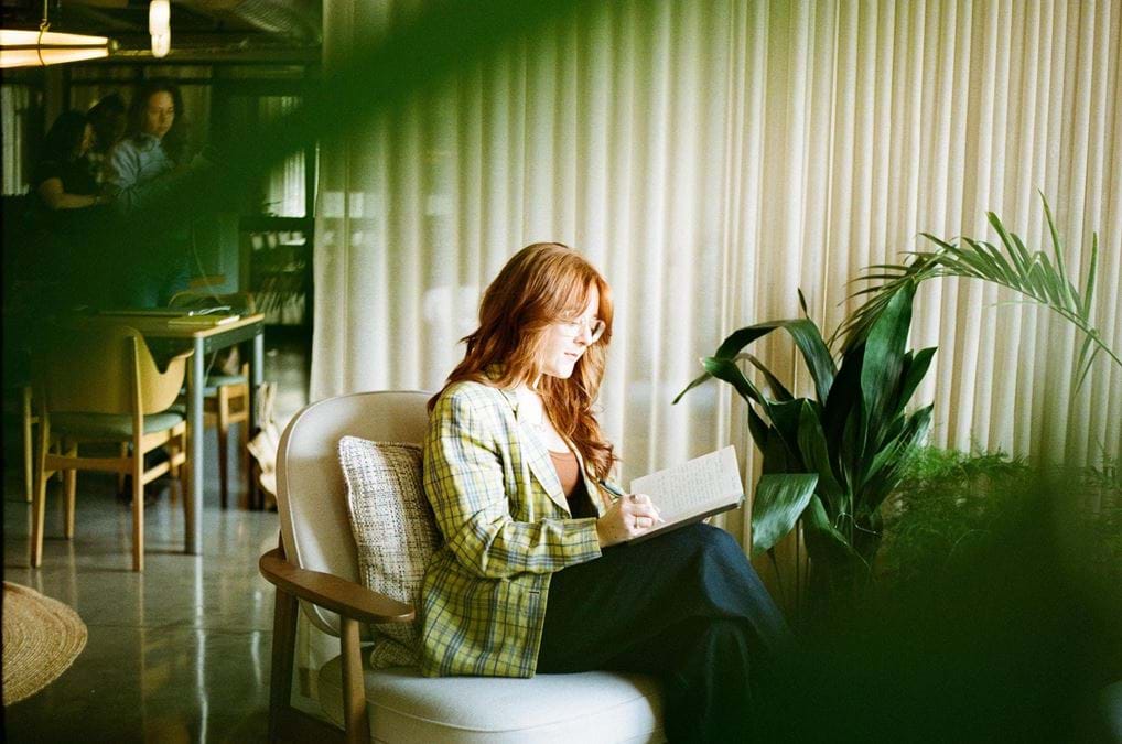 <div id="isPasted"><p><a>&copy; Amber-Rose Smith</a></p></div>