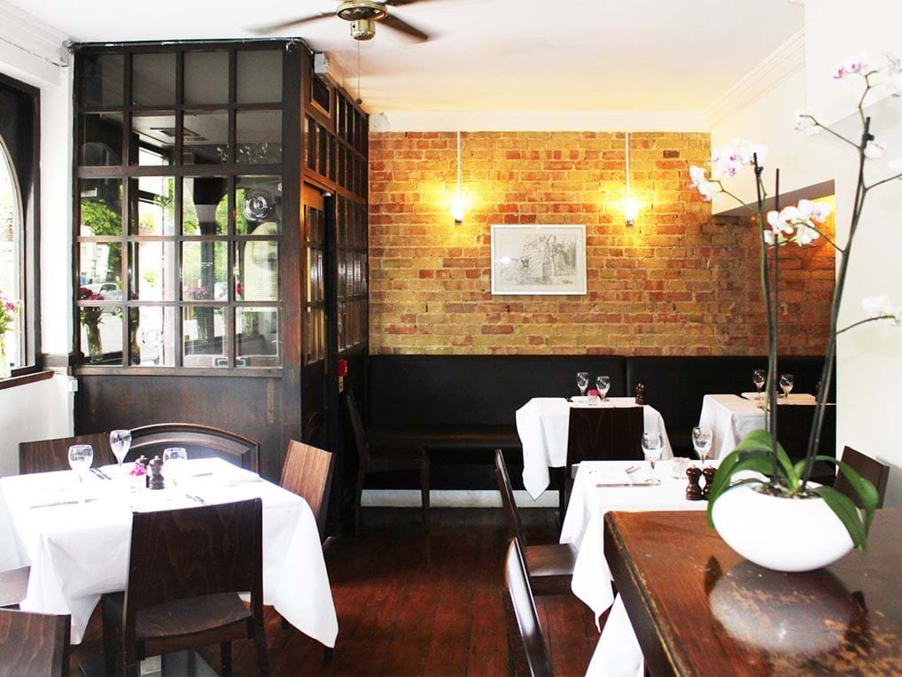 <p>© The Oak Bistro</p>