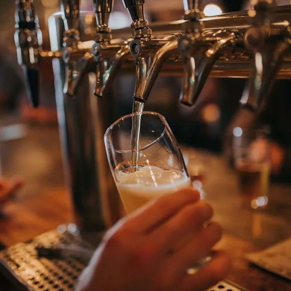 <p>Free Press pub.</p>