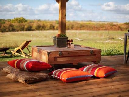 PAUS. Hilltop Bistro