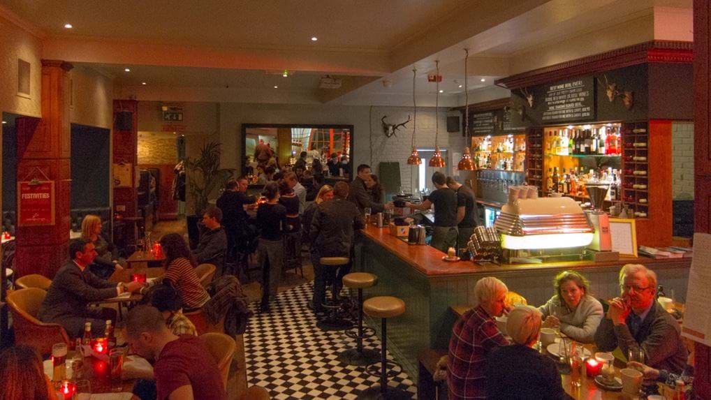 <p>©Red Squirrel</p>