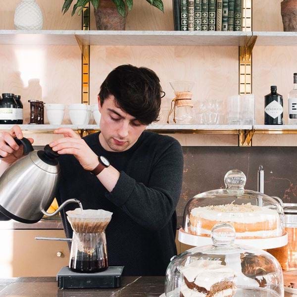 Discover the simplicity of coffee with Common.