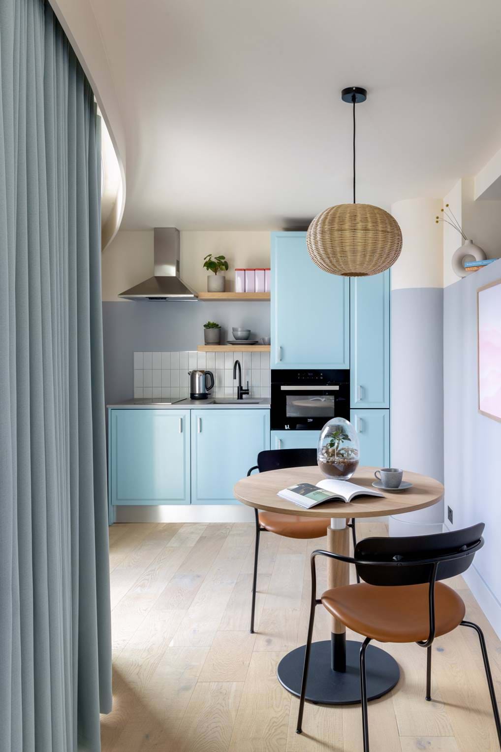 <p><a href="/en/london/bermonds-locke/living/locke-studio-twin" rel="noopener noreferrer" target="_blank">Bermonds Locke - Locke Studio - Twin.</a></p>