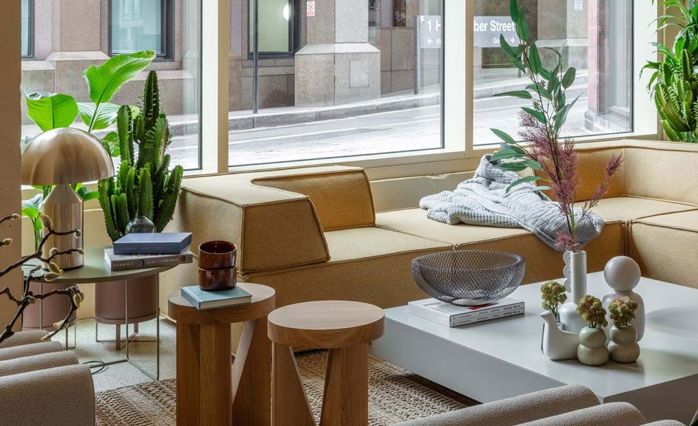 <p>Locke at Broken Wharf - Co working space.</p>