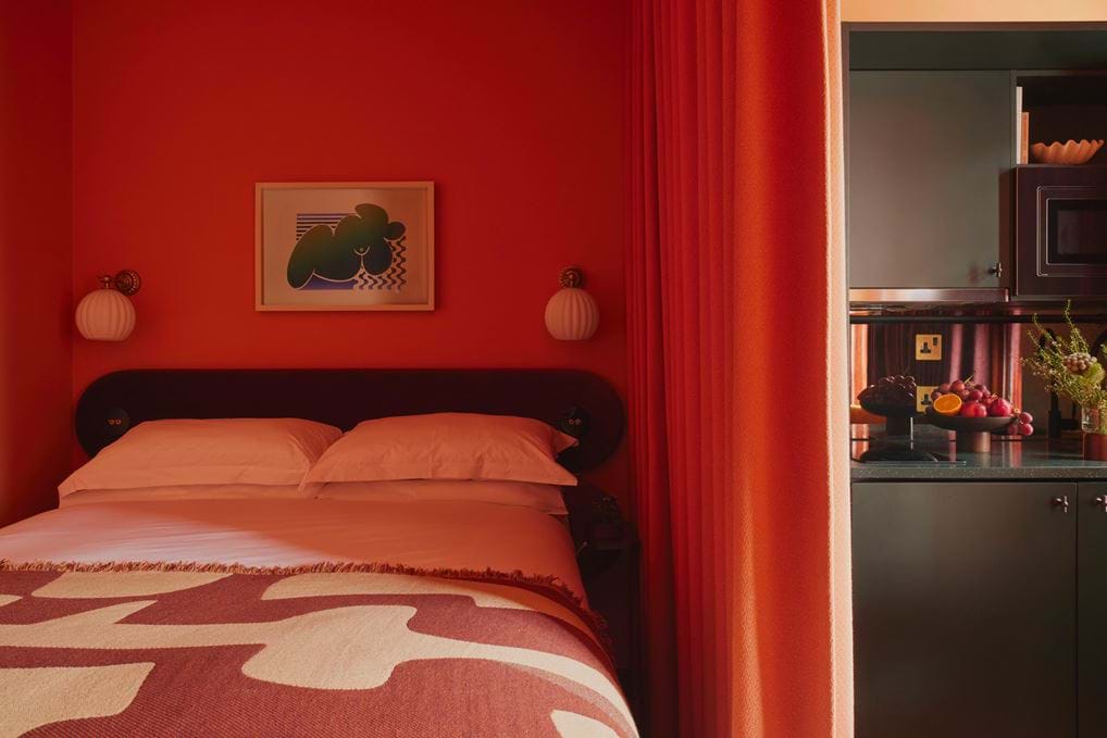 <p><a href="/en/london/ember-locke/living/city-studio">Ember Locke - City Studio.</a></p>