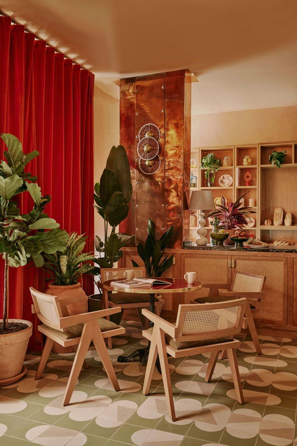 <p>Ember Locke - Coffee shop.</p>