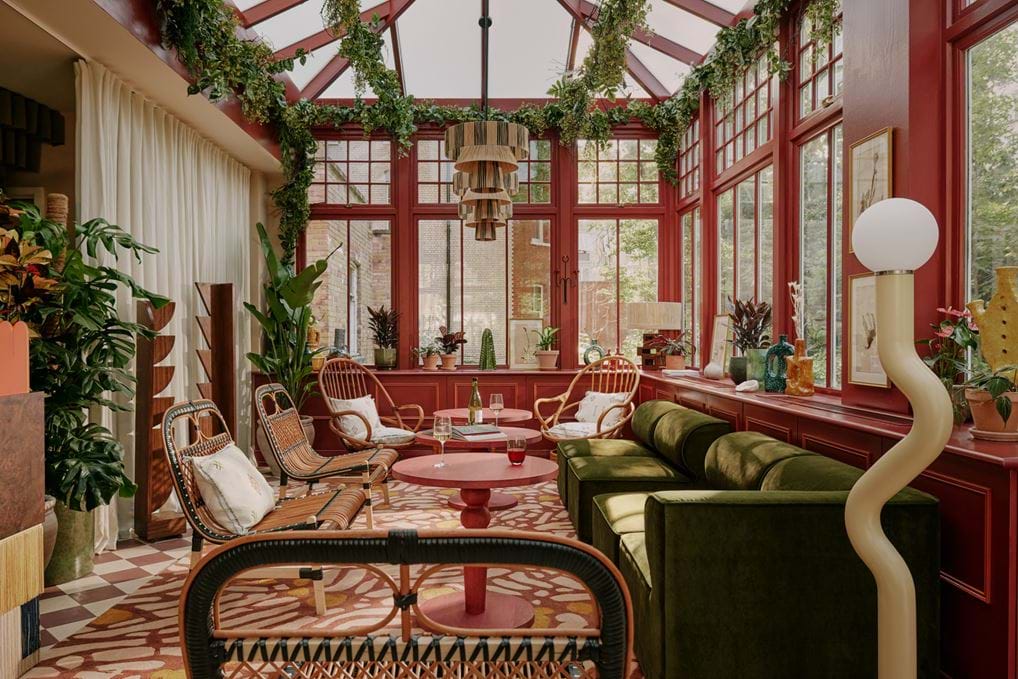 <p>Ember Locke - coworking space.</p>