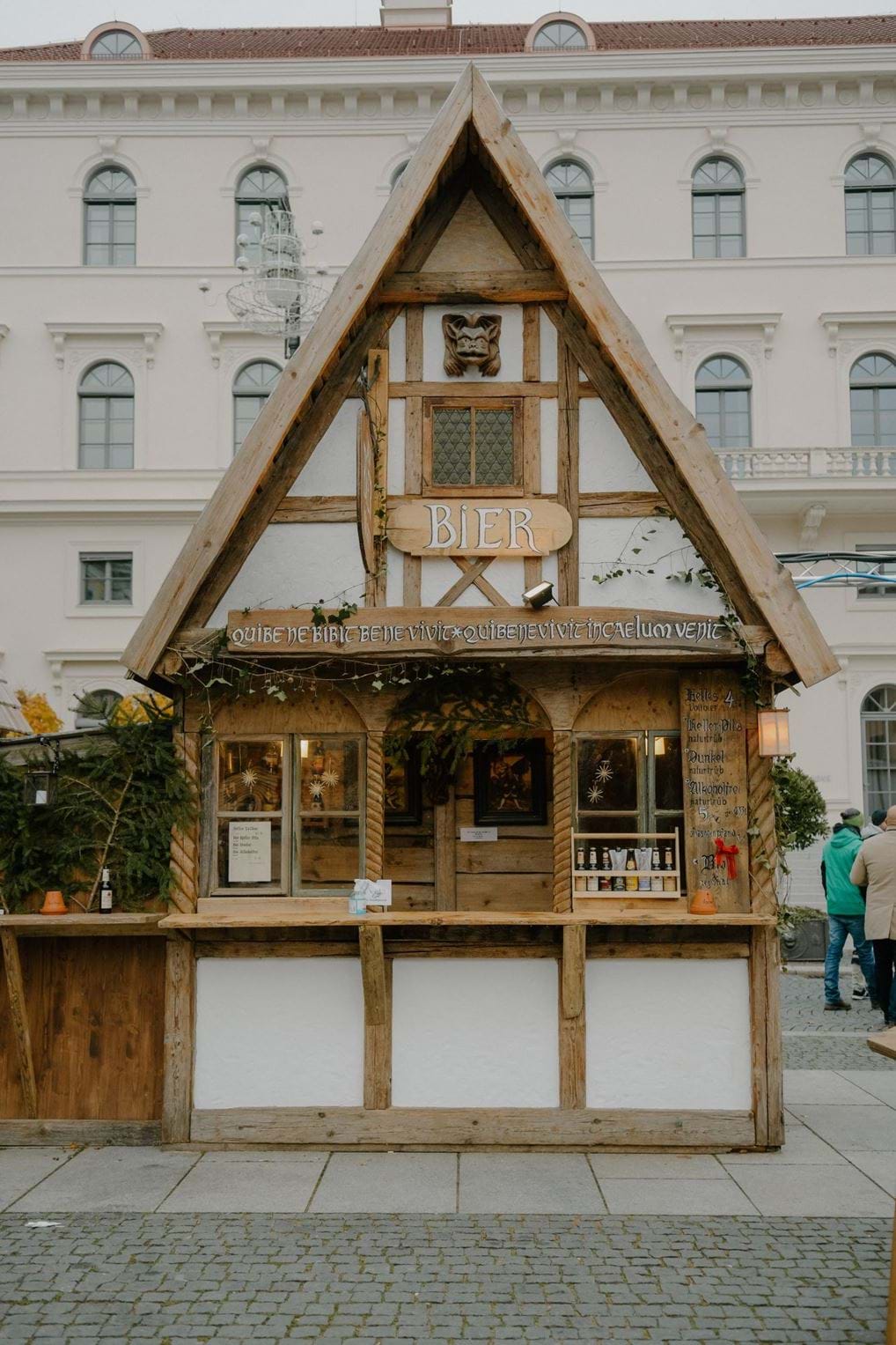 <p>©<a href="https://www.instagram.com/tanyarya_/" rel="noopener noreferrer" target="_blank">Tanya Arya</a></p>