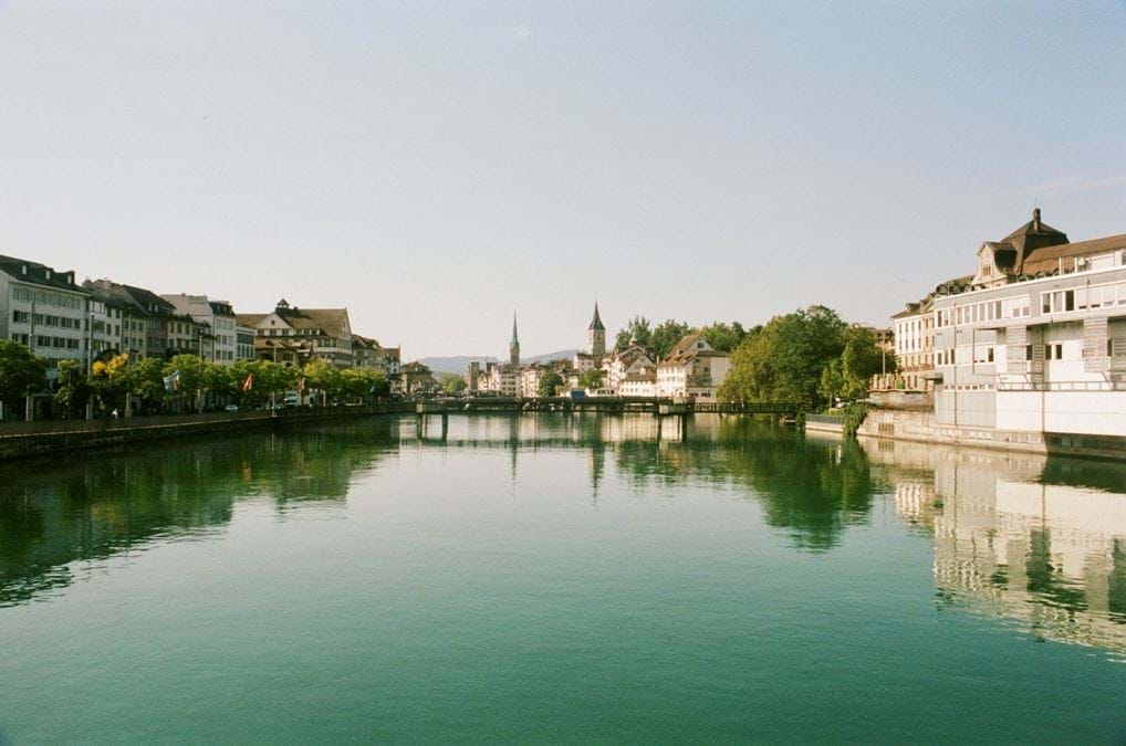 <p>View over Lake Zurich.</p>