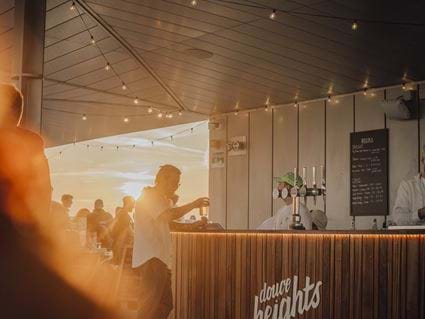 Terrasse en rooftop au Turing Locke, Eddington, Cambridge.