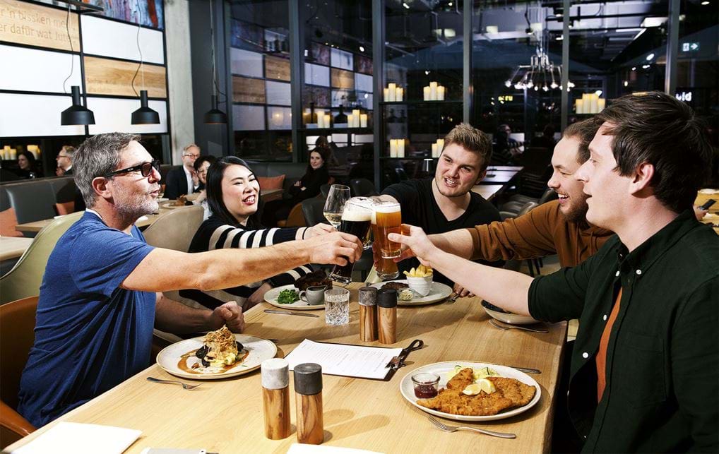 <p id="isPasted">© Spreewirtschaft</p>