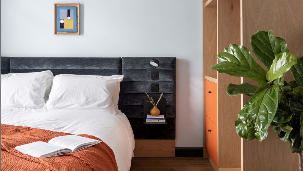 <p><a href="/en/dublin/beckett-locke">Beckett Locke.</a></p>