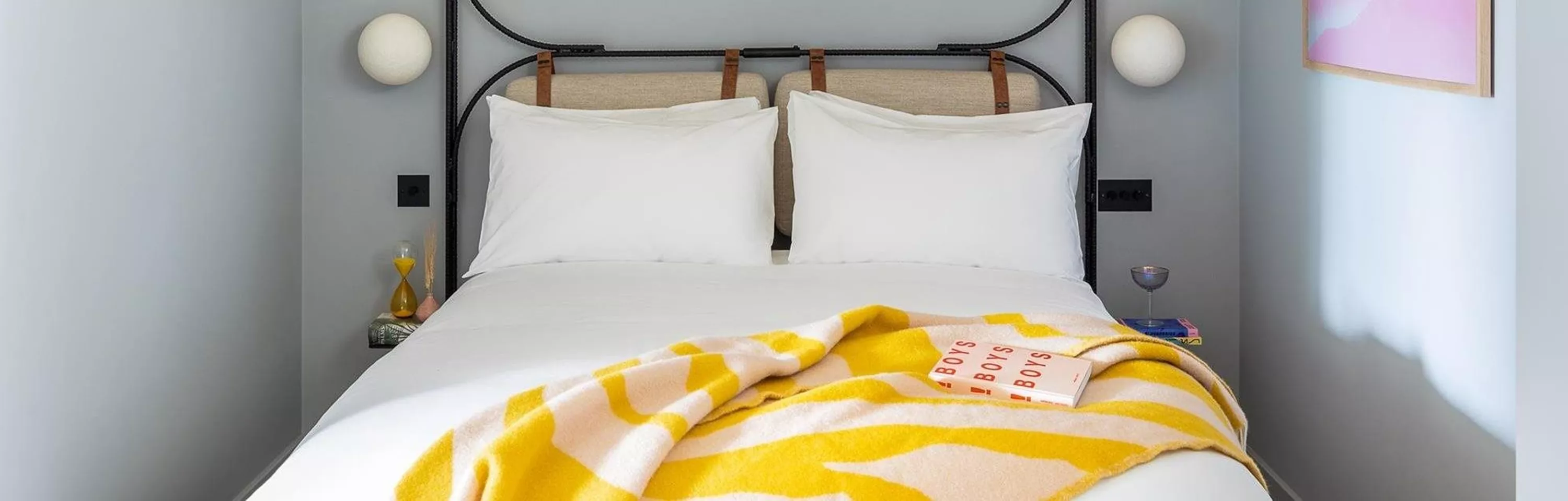 Bermonds Locke | Living