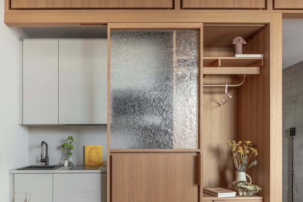 <p>&copy; Nicholas Worley</p>