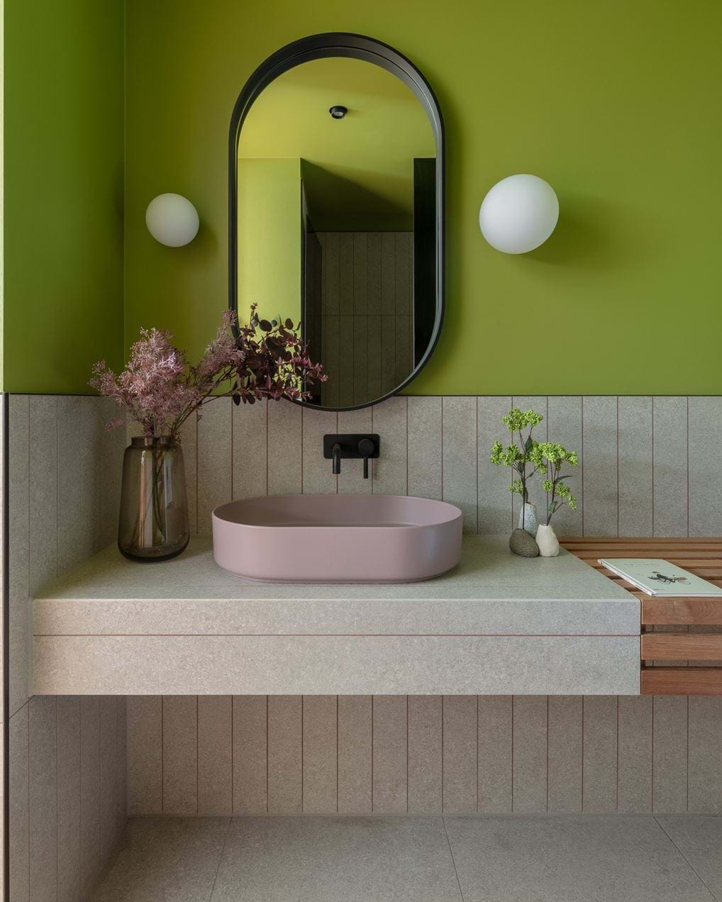 <p>&copy; Nicholas Worley</p>