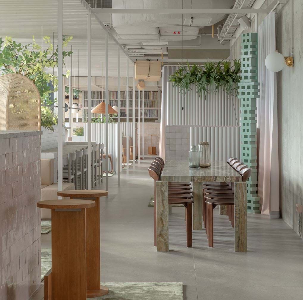 <p>&copy; Nicholas Worley</p>