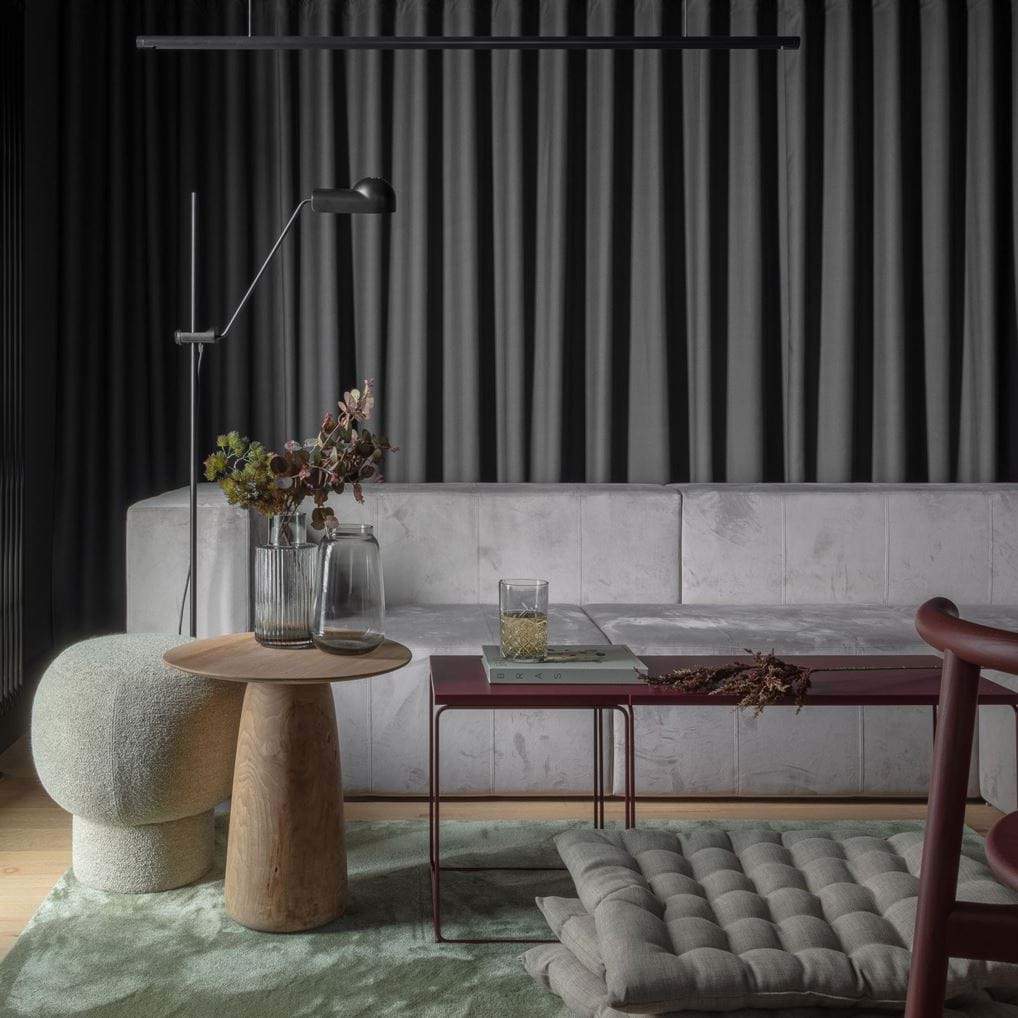 <p>&copy; Nicholas Worley</p>