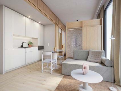 Locke at East Side Gallery