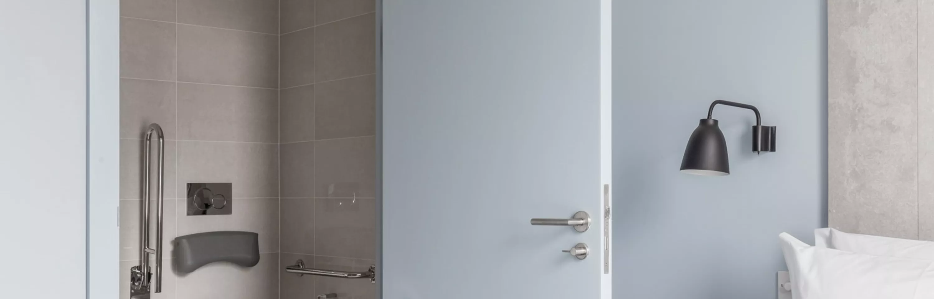 Leman Locke | Living