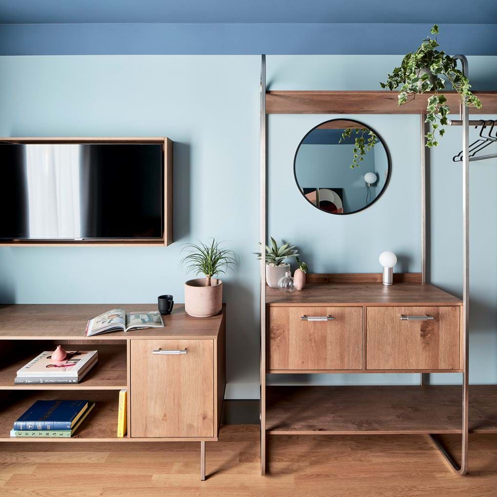 <p><a href="/en/munich/schwan-locke">Schwan Locke</a>.</p>