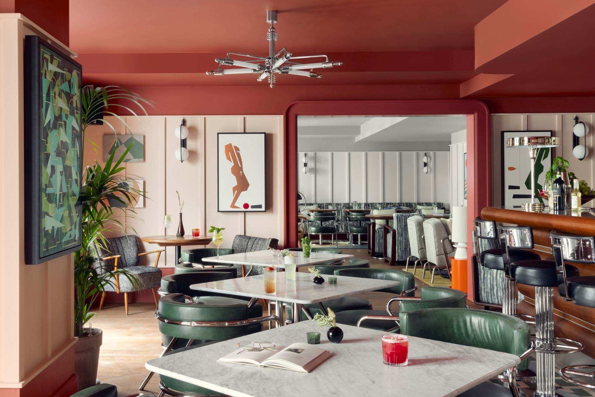 Munich: Schwan Locke Bar| Design-led aparthotels, Locke